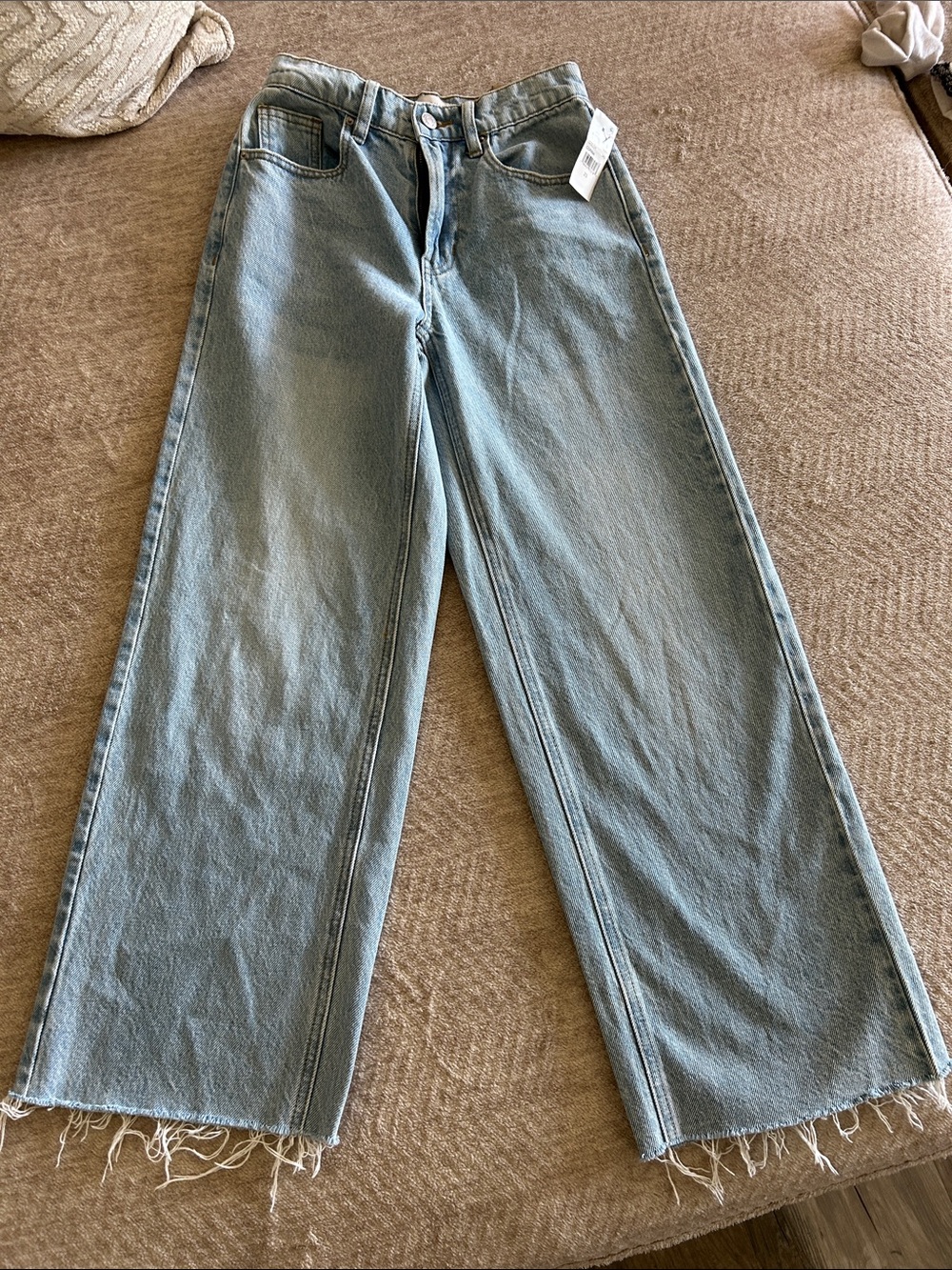 PacSun Light Blue Wide-Leg Raw Hem Jeans